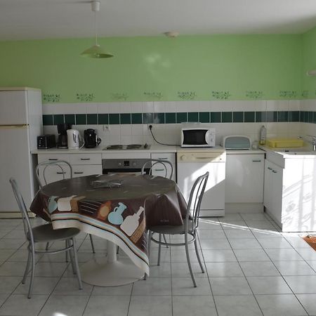 Logis De Chezelles Bed & Breakfast Sidiailles Exterior photo