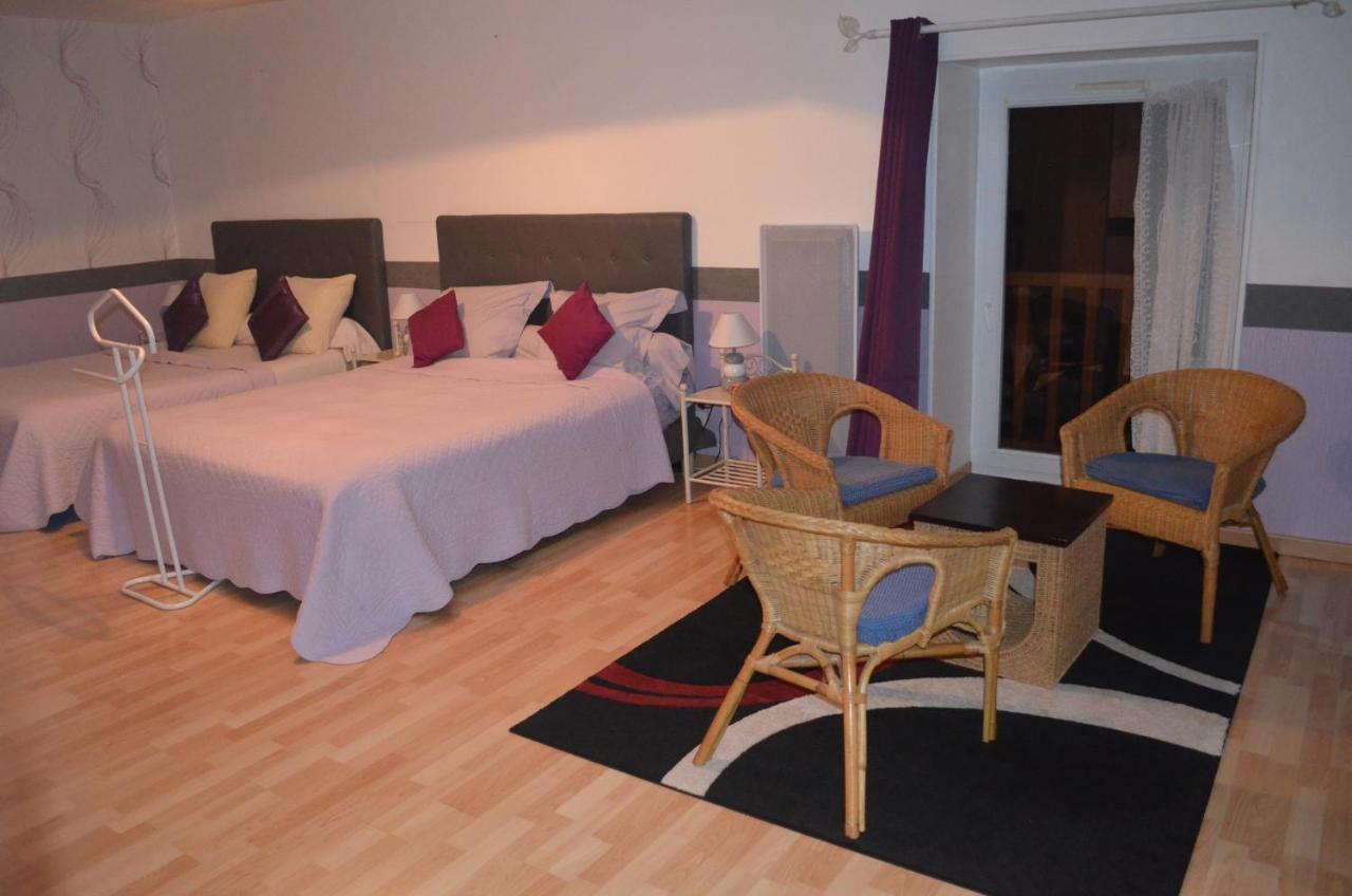 Logis De Chezelles Bed & Breakfast Sidiailles Exterior photo